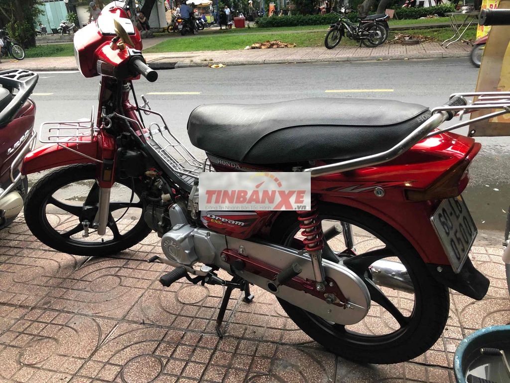 Honda Dream EXS màu Đỏ