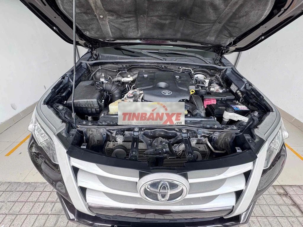 Toyota Fortuner 2017 dầu, số sàn