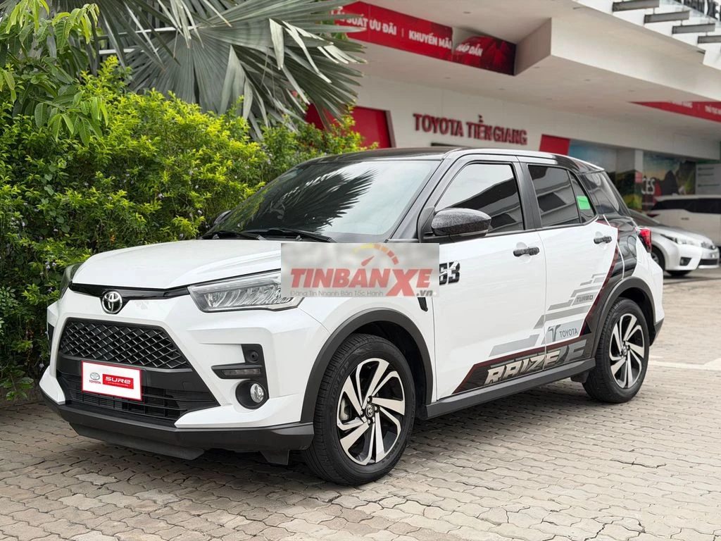Cần bán Toyota Raize 1.0 turbo 2024 giá tốt