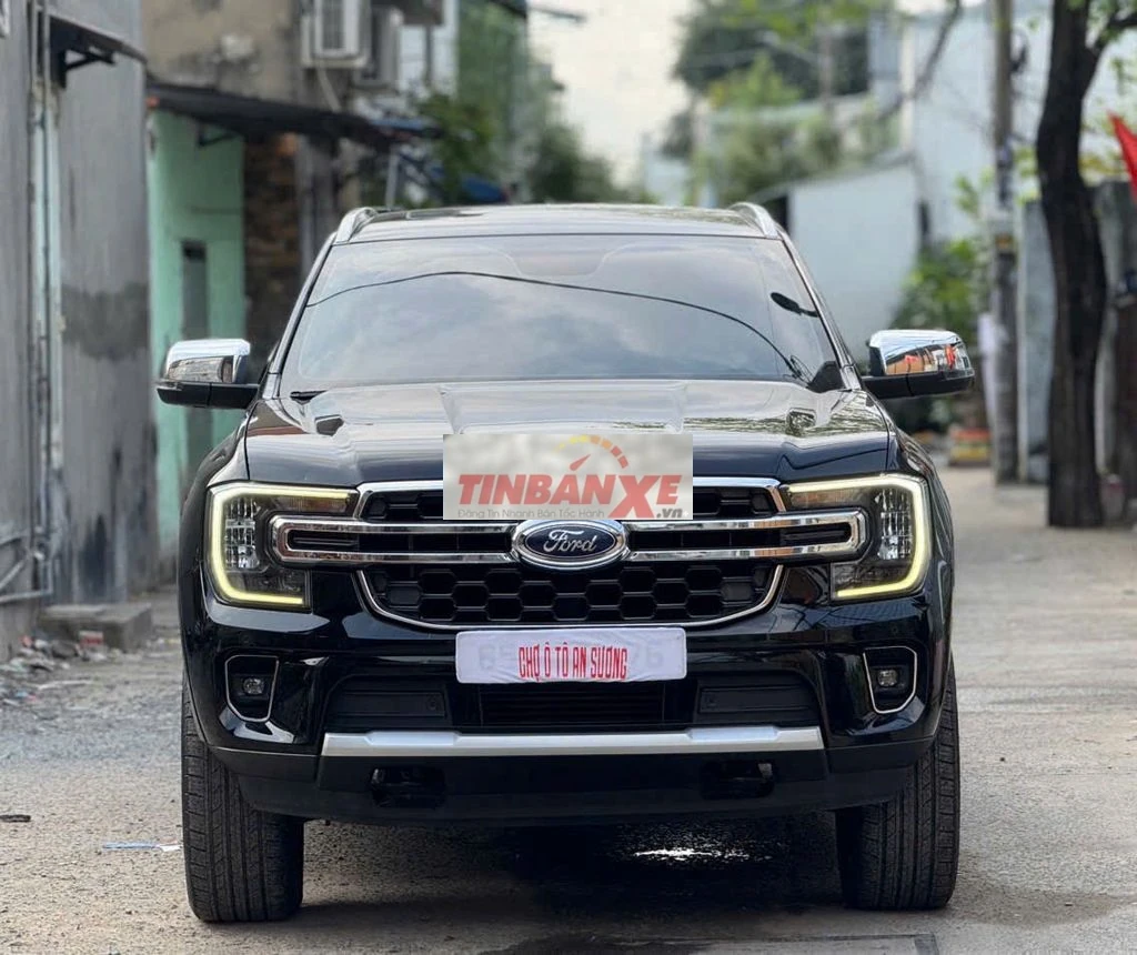 EVEREST 2022 bản Titanium 1 cầu