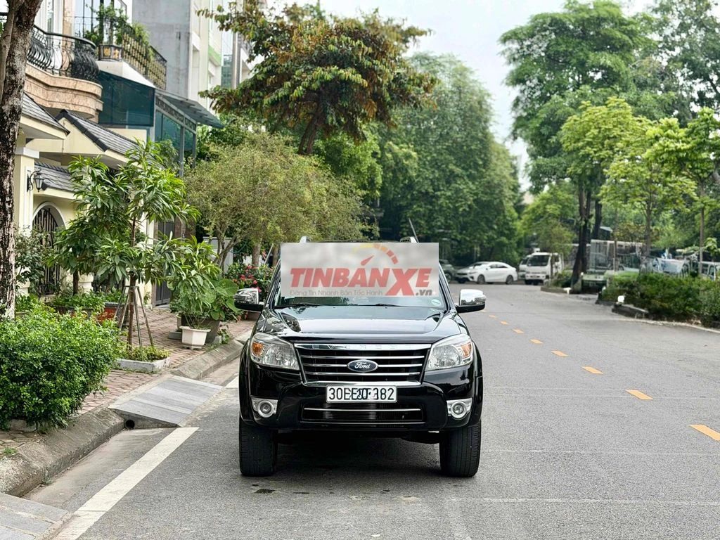 Ford Everest 2.5L AT 2012 Đen Tự động Xăng
