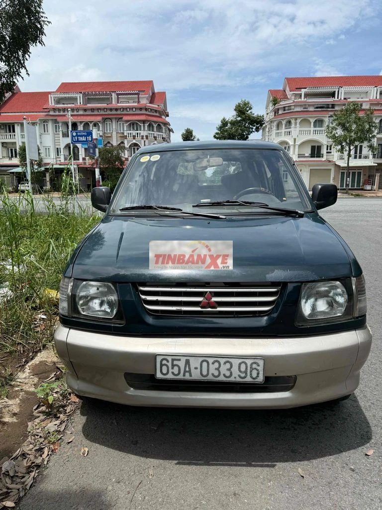 Mitsubishi Jolie 2000 Xanh rêu