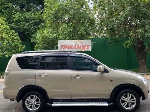 Mitsubishi Zinger 7 chỗ màu Vàng cát