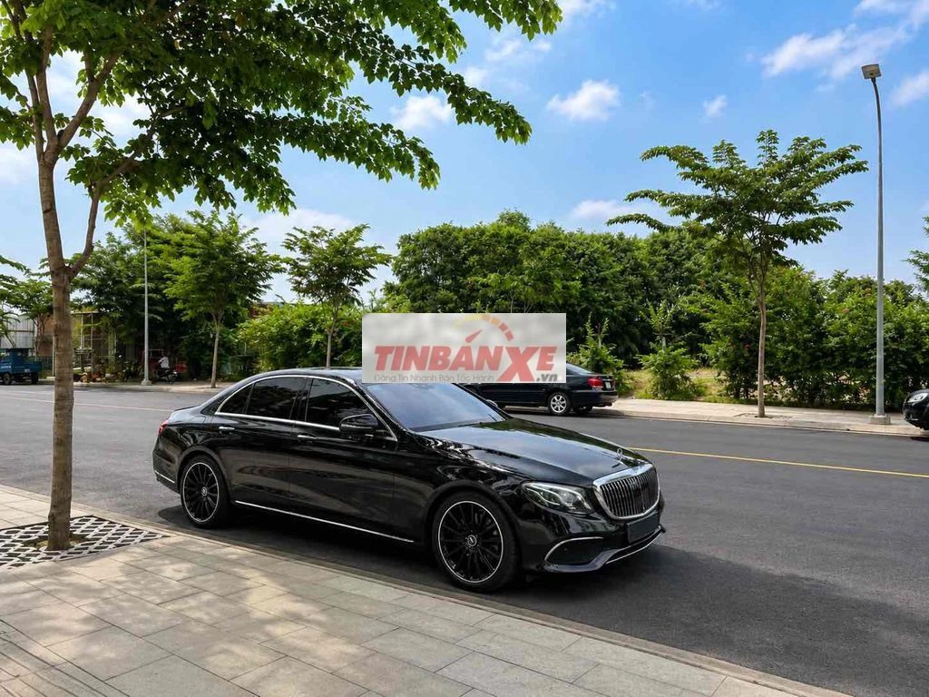 Mercedes Benz E Class 2016 E250 - 70000 km