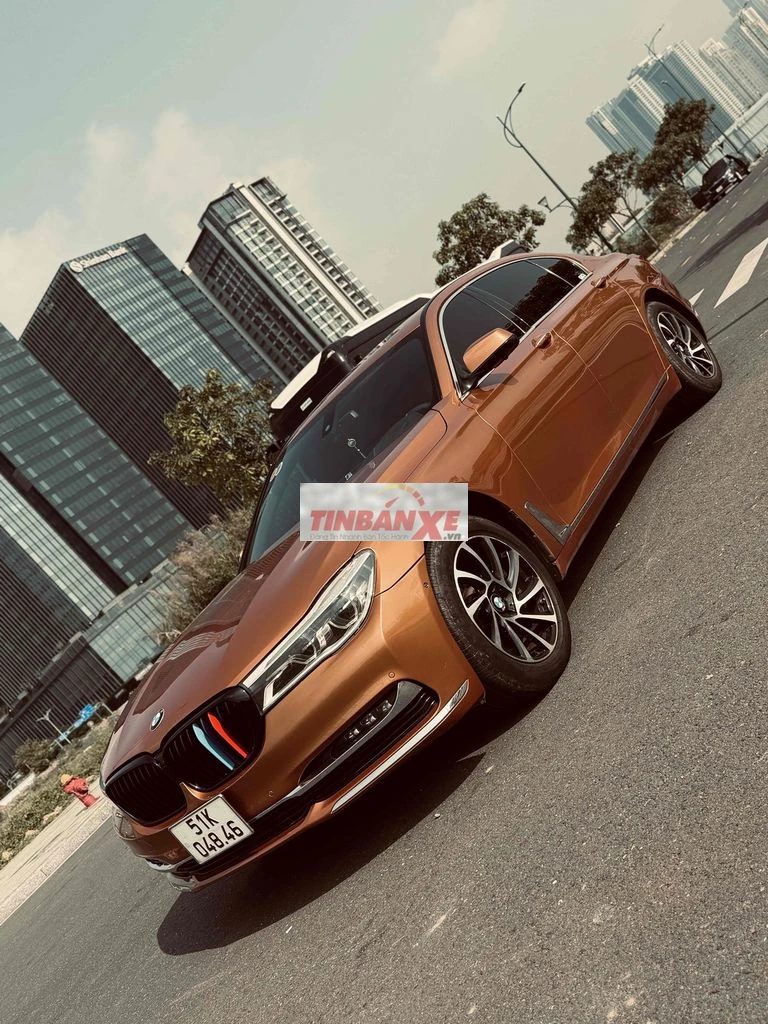 BMW 750Li Model 2010 up form 2020 Chính chủ