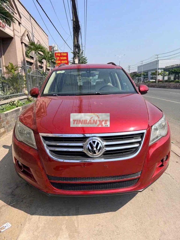 Volkswagen Tiguan 2.0 AT 4x4 xe đi an toàn cao