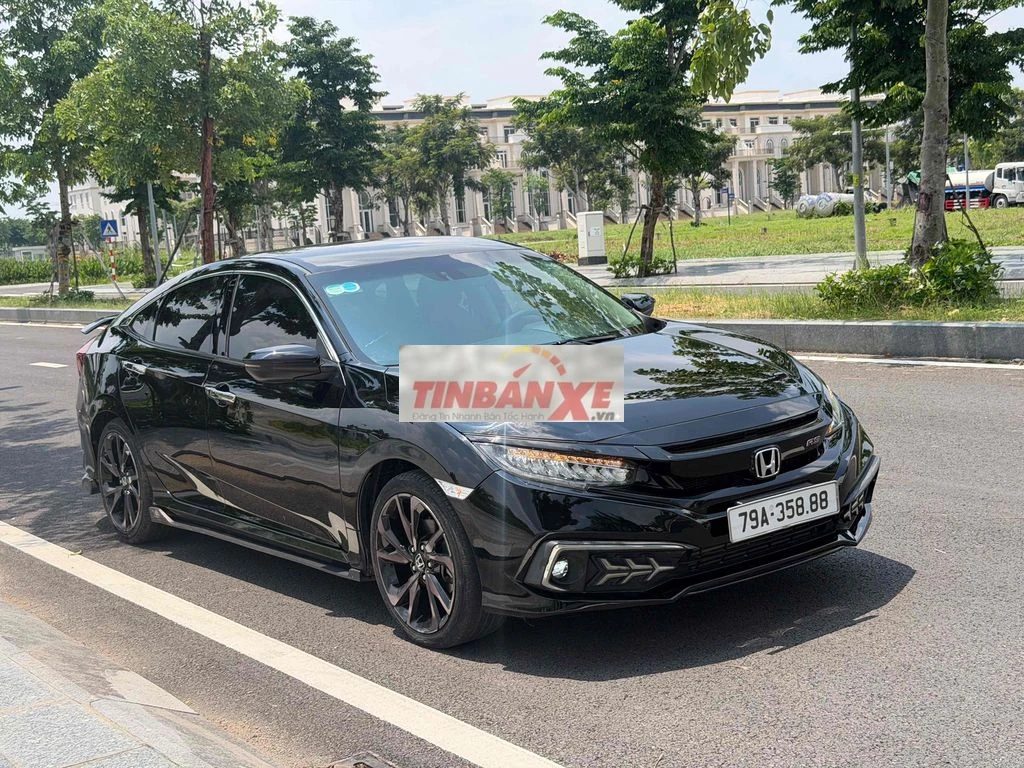 Honda Civic RS 2021 Đen 70000 km
