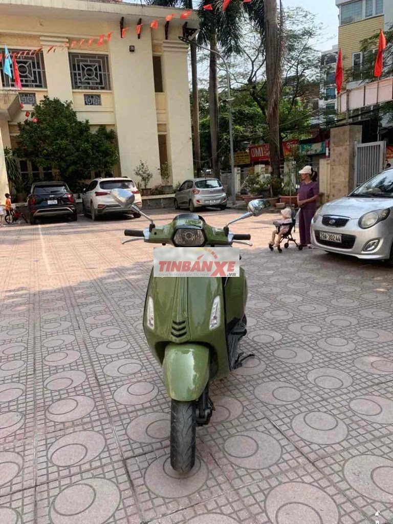 Piaggio Vespa Sprint Xanh rêu