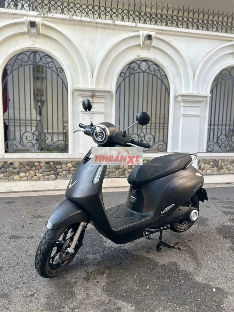 Xe máy điện VinFast Evo 200 Lite 2023 Đen