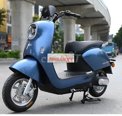 Xe máy điện Yadea M6i Xanh Đã sử dụng