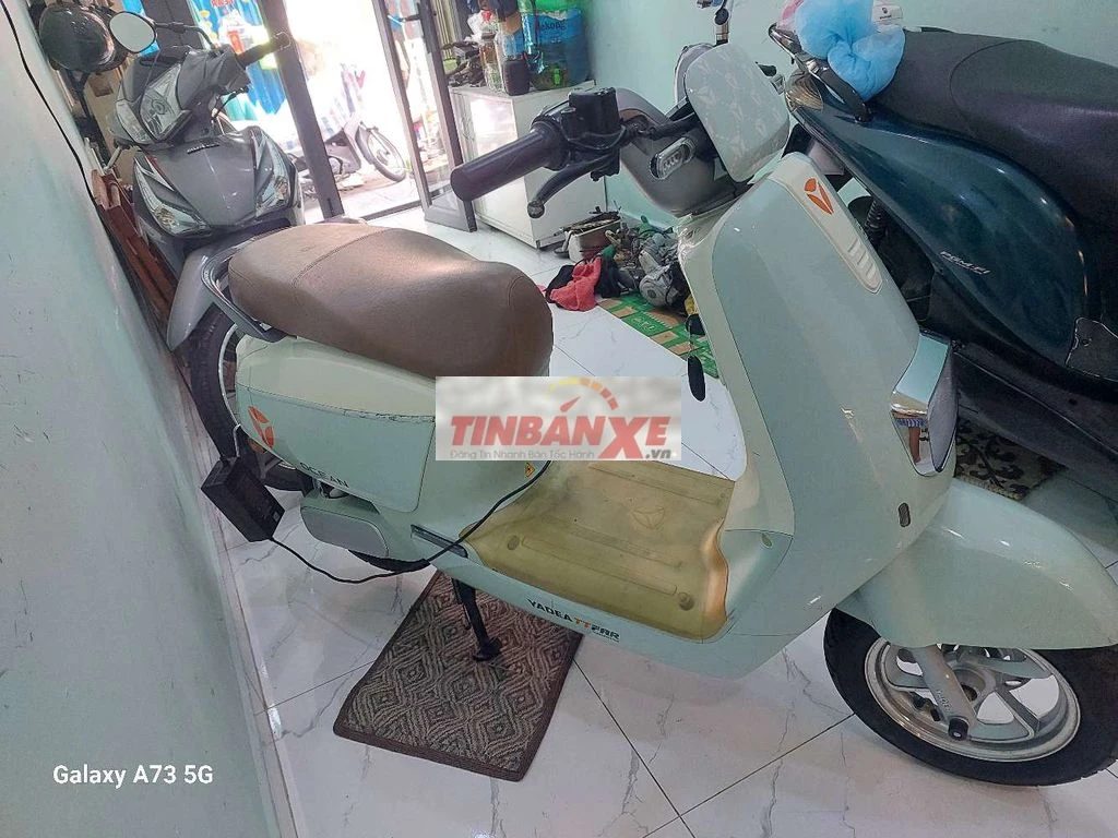 Xe máy điện Yadea 2023 Xanh nhạt