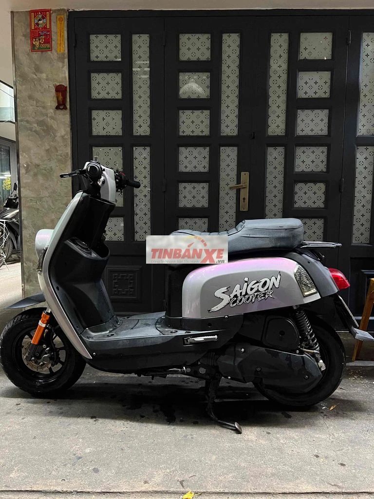 Yamaha Saigon Scooter Bạc