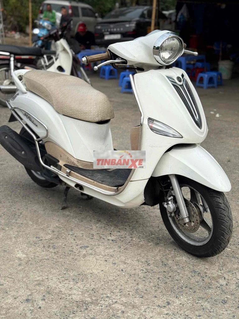 Yamaha Nozza màu Trắng xe đẹp