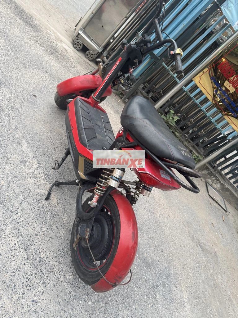 Xe đạp điện Yadea 133S màu Đỏ Thanh lý
