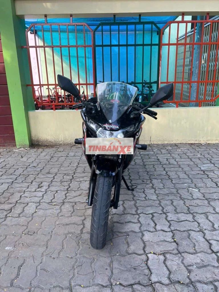 Honda CBR 2015 Đen 18k