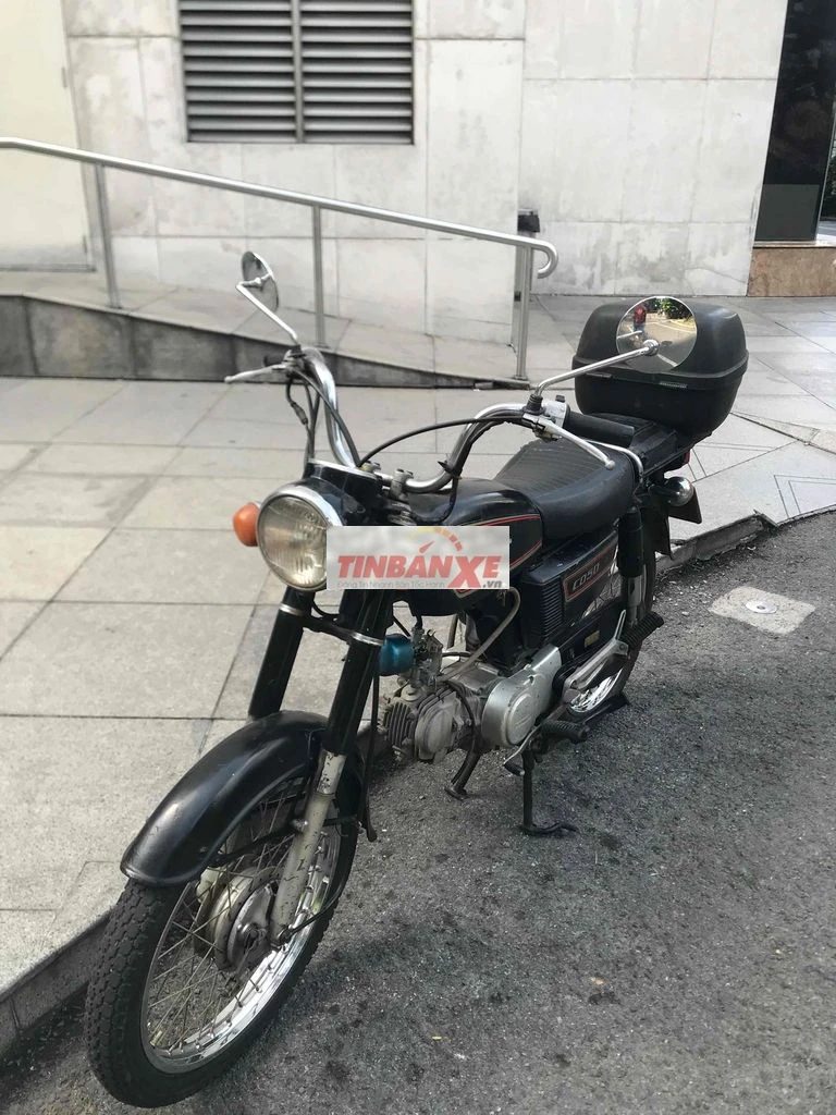Honda CD50 Đen . Xe Zin cực ngon . Bstp