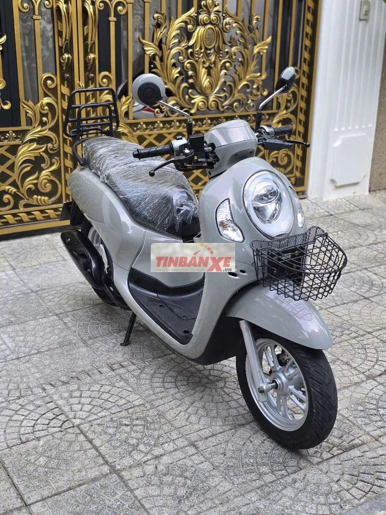 Honda Scoopy xám xi măng cực đẹp