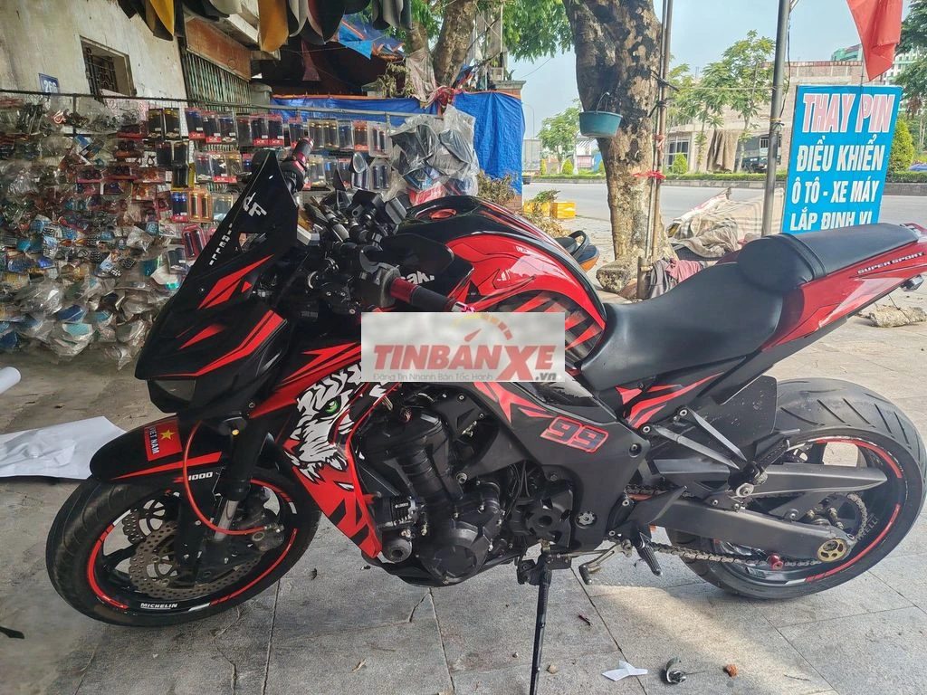 Kawasaki Z1000 2013 Đỏ đen