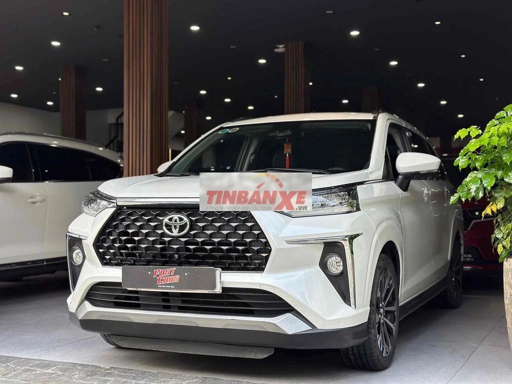 Toyota Veloz Cross TOP 2022 Trắng 21.000km một chủ