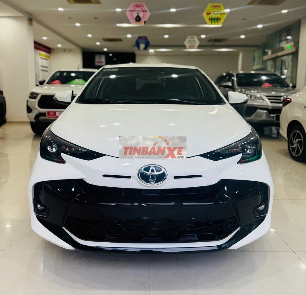 Toyota Vios 1.5E MT 2023 Trắng 27.556 Km mẫu mới