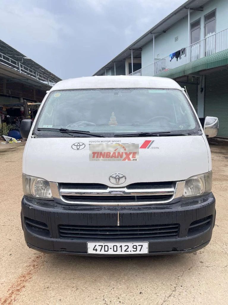 Toyota Hiace Van 2007 3 chổ