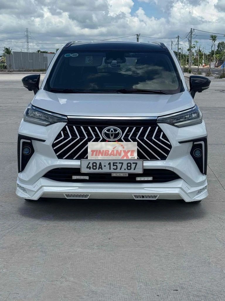 Toyota Veloz Cross TOP 2022 80000 km Trắng