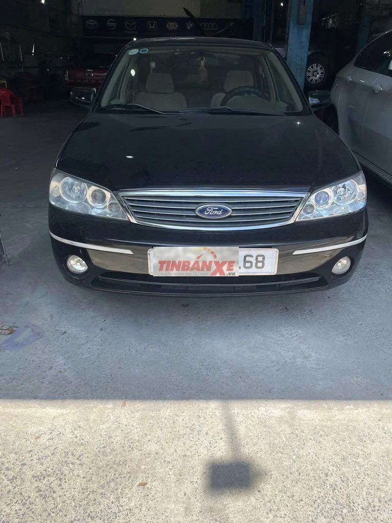 Ford Laser Deluxe 1.8 2005 Đen