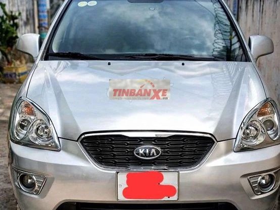 Kia Carens 2.0 MT, 2015 màu Bạc