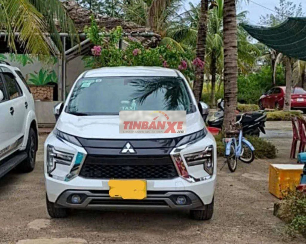 Mitsubishi Xpander Premium 2024 Trắng