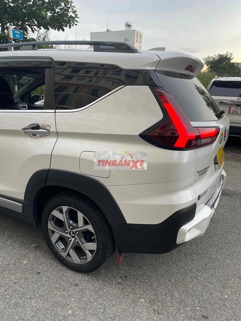 Mitsubishi Xpander Cross 2024 Trắng 75000 km