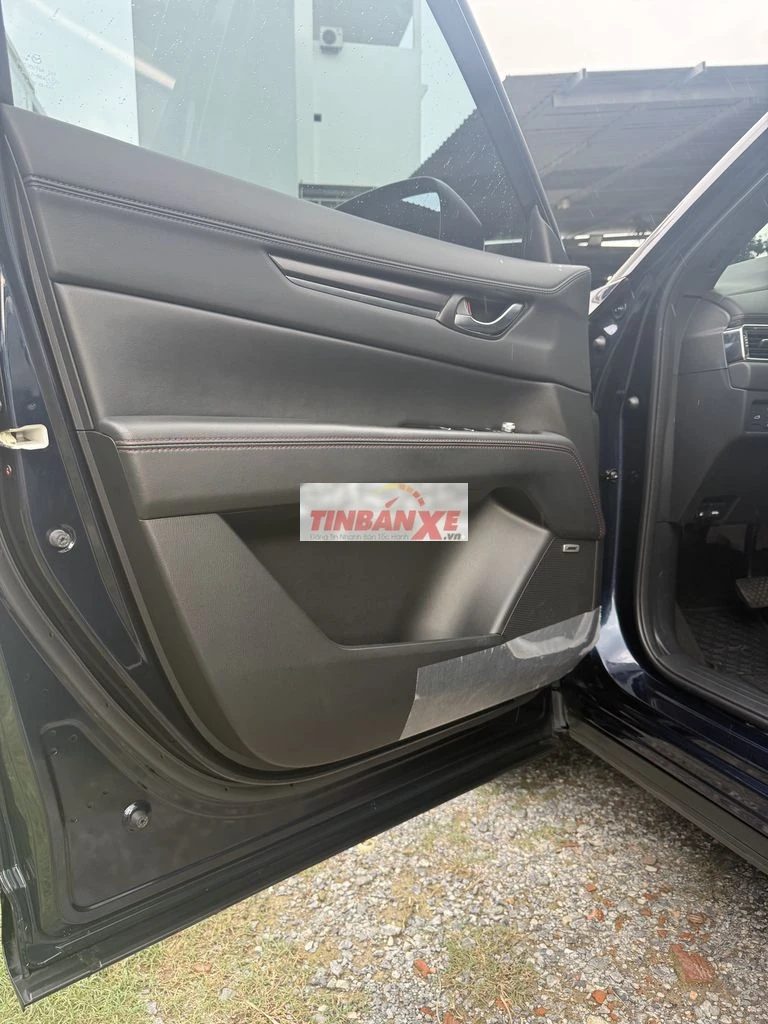 Mazda CX-5 Xanh đen 5 chỗ