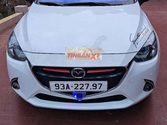 Mazda Mazda 2 Sports 2016 Trắng 80.000 km