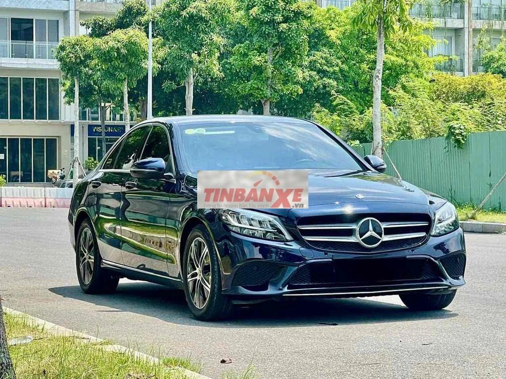 Mercedes-Benz C180 2020 Xanh 28000 km