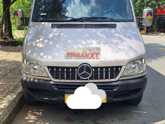 Mercedes-Benz Sprinter Dầu Hồng phấn