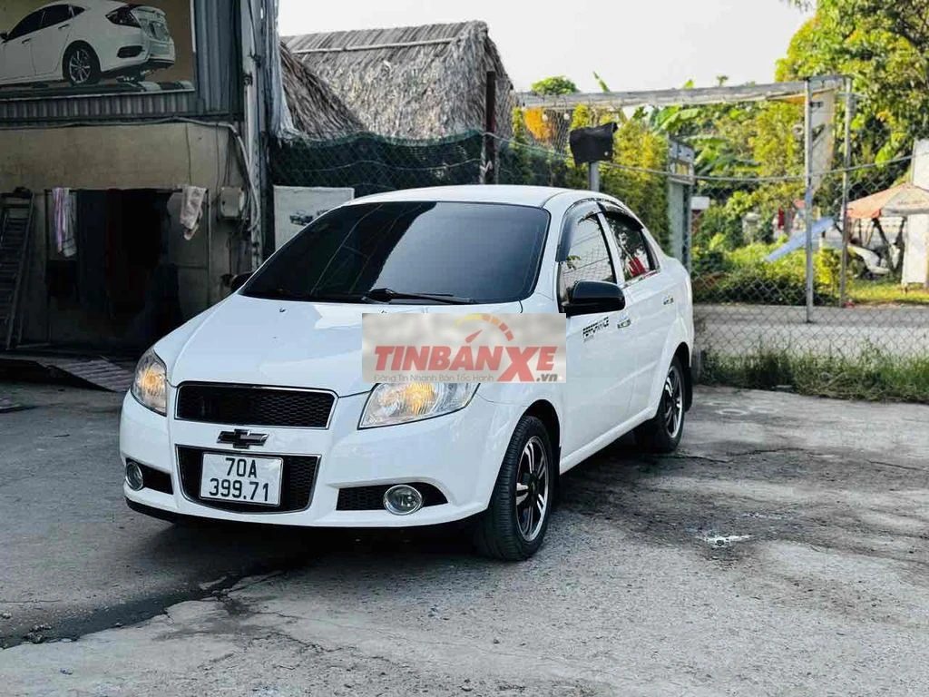 Chevrolet Aveo LT 2015 Xăng 1.5L Cực Đẹp