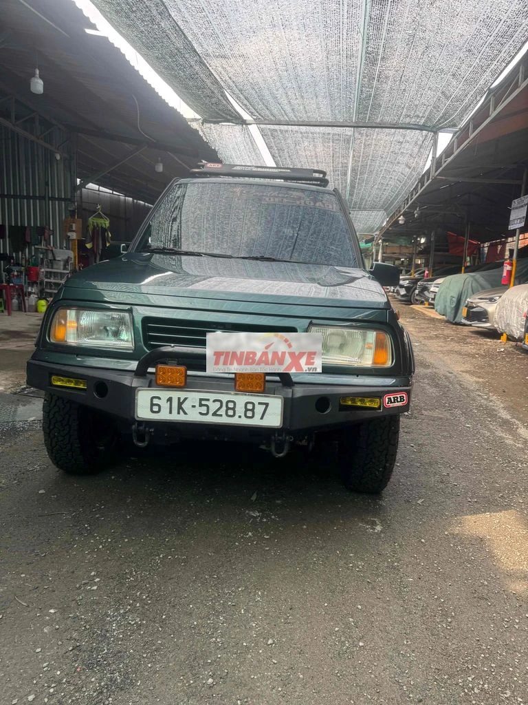 Suzuki Vitara 2005 2 cầu Xanh