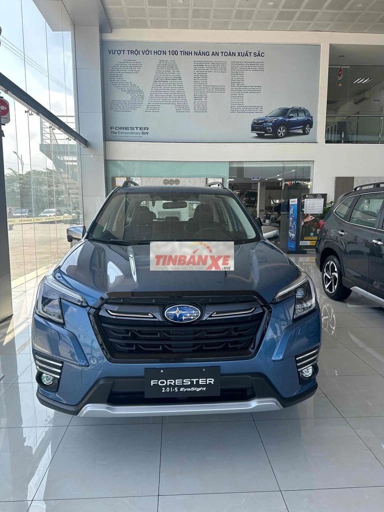 Subaru Forester 2.0 i-S - Khuyến Mãi Chính Hãng