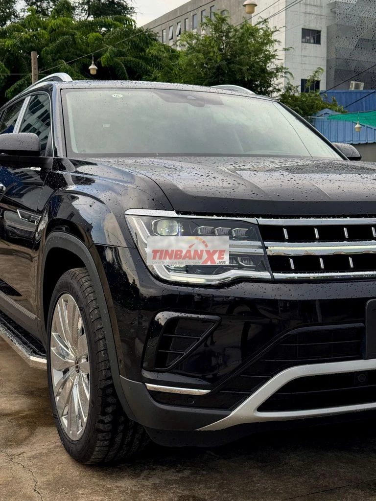 Volkswagen Teramont President SUV Đen 7 chỗ