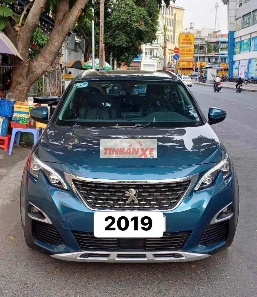 Peugeot 5008 AL 2019 xanh 62.000km