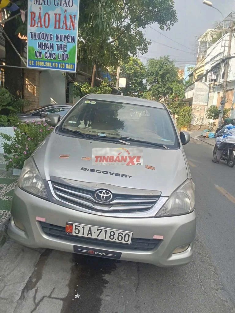 Toyota Innova J 2007 Bạc