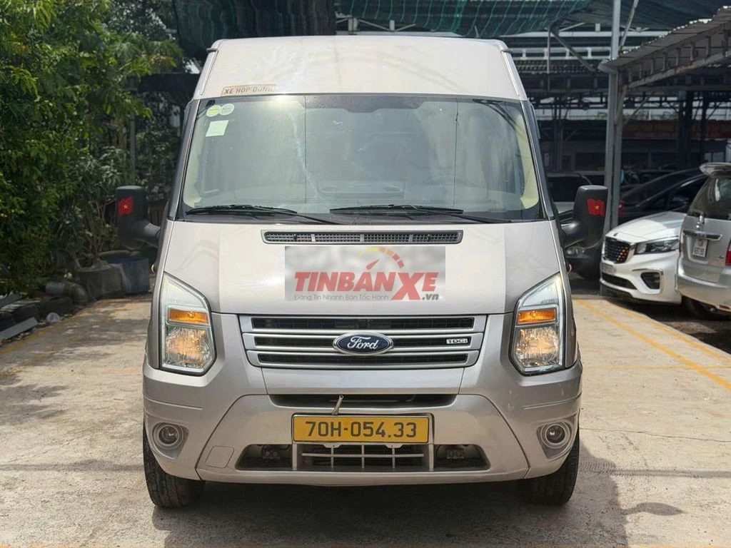 Transit 2017 cam máy rin 210.000km bảo hành 1 năm