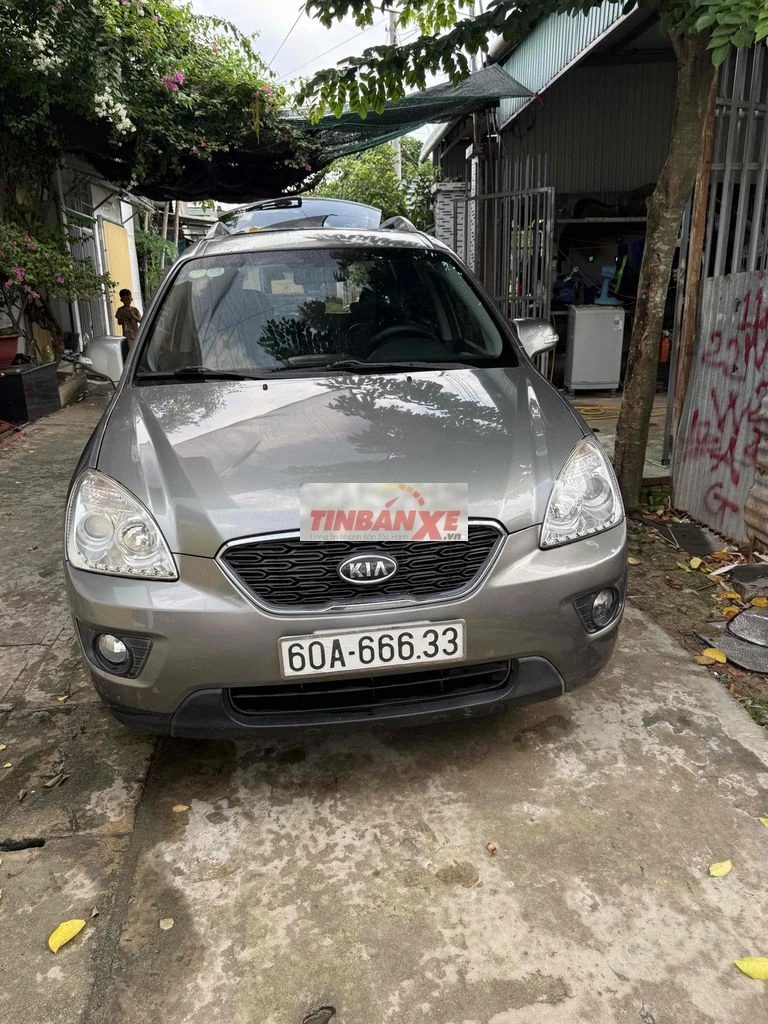 Kia Carens 2013 Xám Số sàn 7 chỗ
