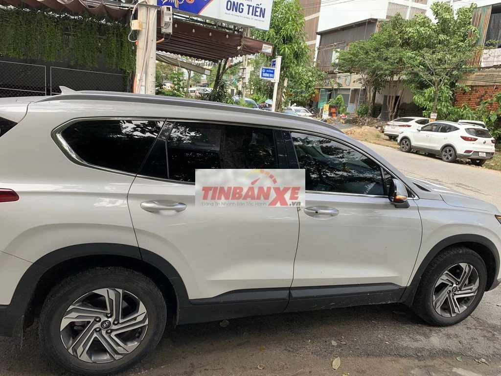 Hyundai SantaFe 2023 Trắng