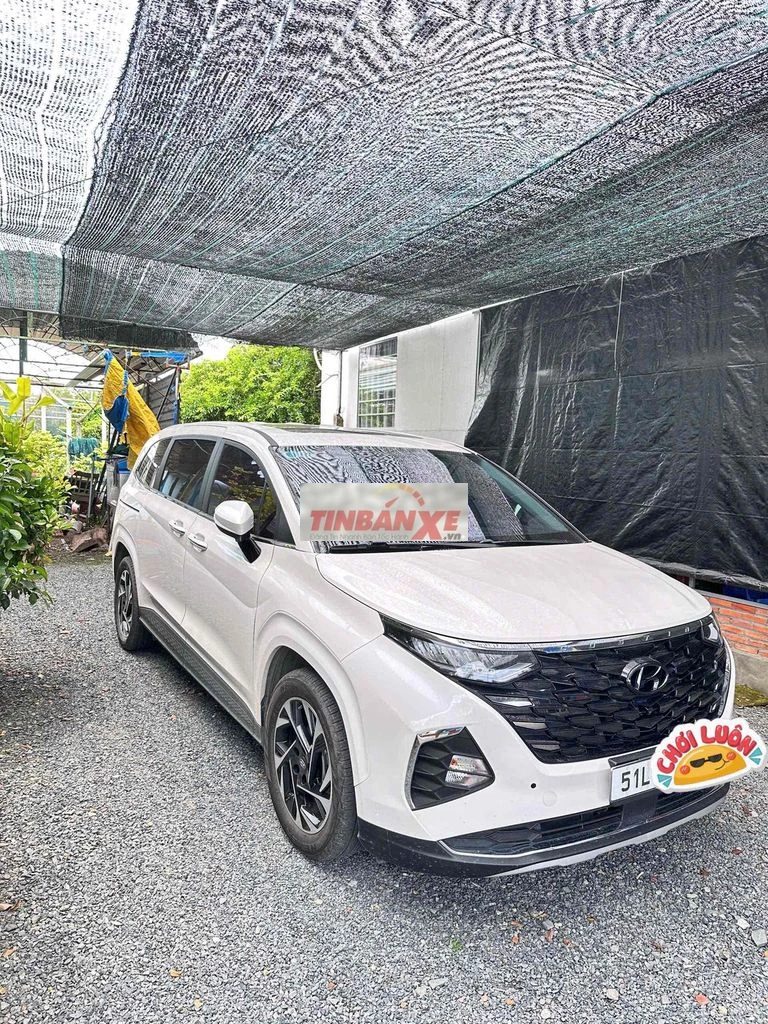 Hyundai Custin 1.5 Đặc biệt Trắng 25104 km