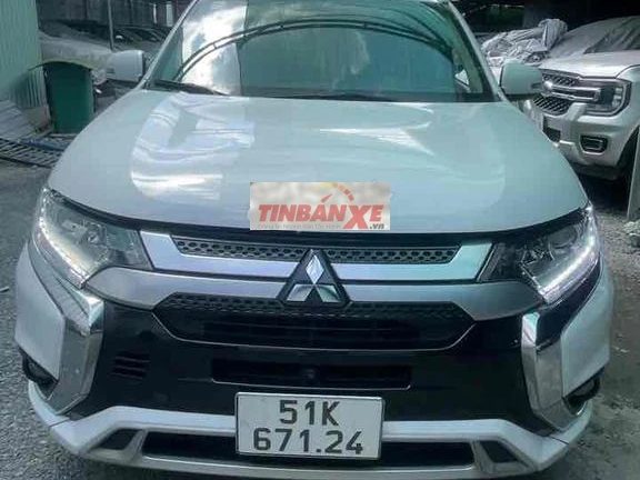 Mitsubishi Outlander 2022 Trắng 66881 km