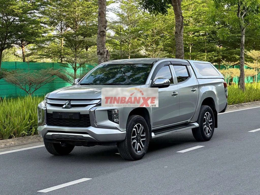 Mitsubishi Triton GLS 2020MT 2.4 mivec 4x2
