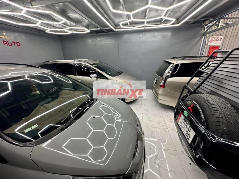 Mitsubishi Grandis 2009 Vàng cát