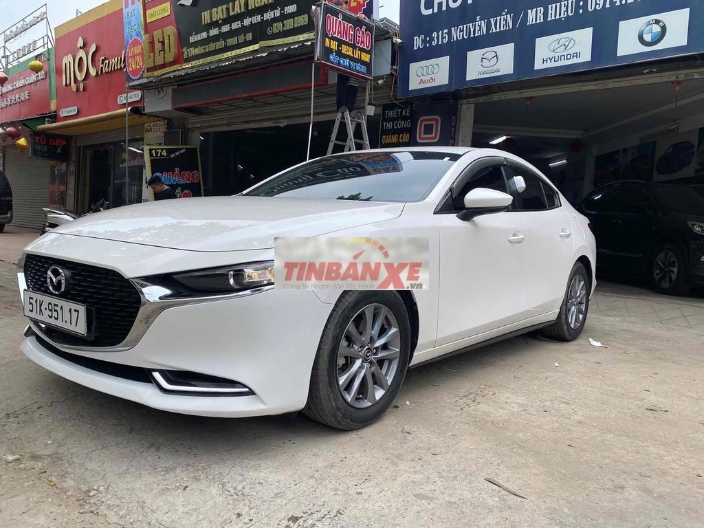 Mazda 3 Luxury 2023 Trắng