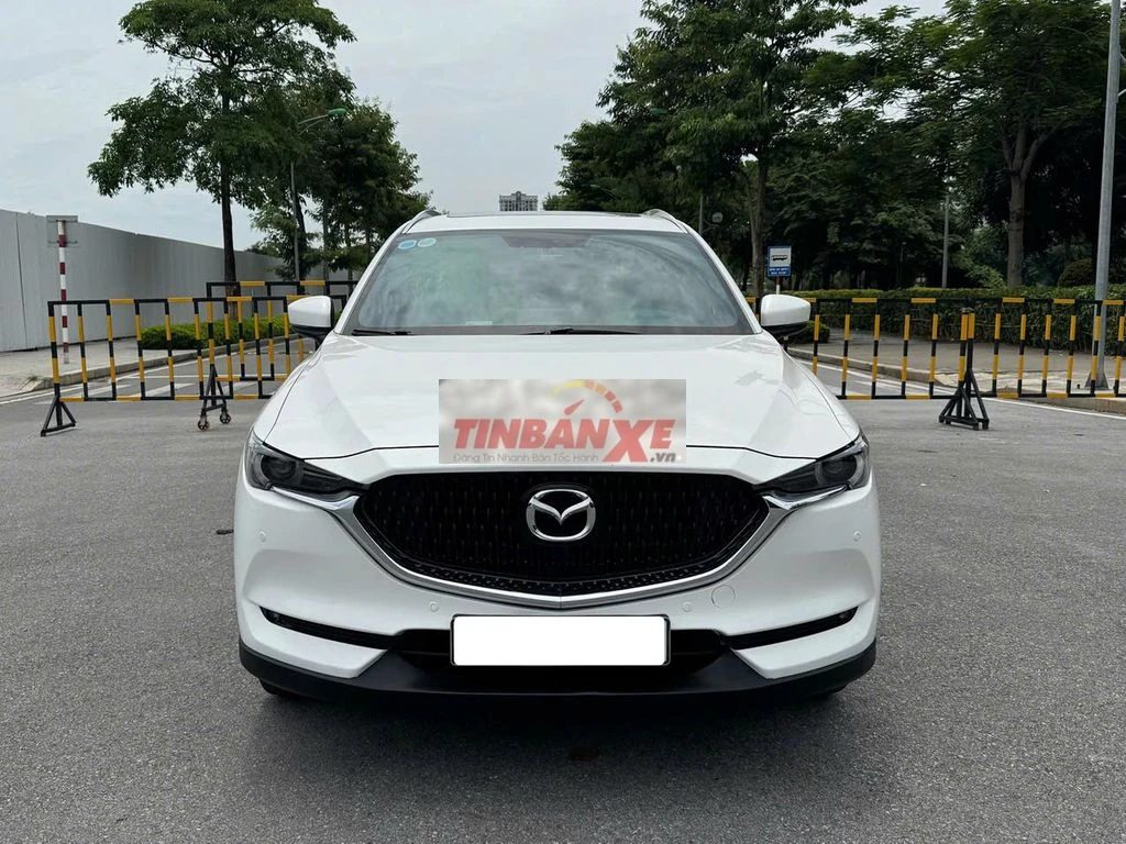 Mazda CX8 Luxury 2023 38000 km Trắng