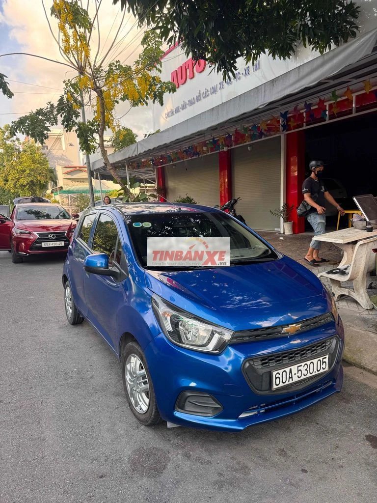 Chevrolet Spark Xanh Số sàn